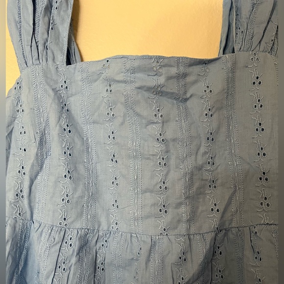 Blue dress - Picture 4 of 4